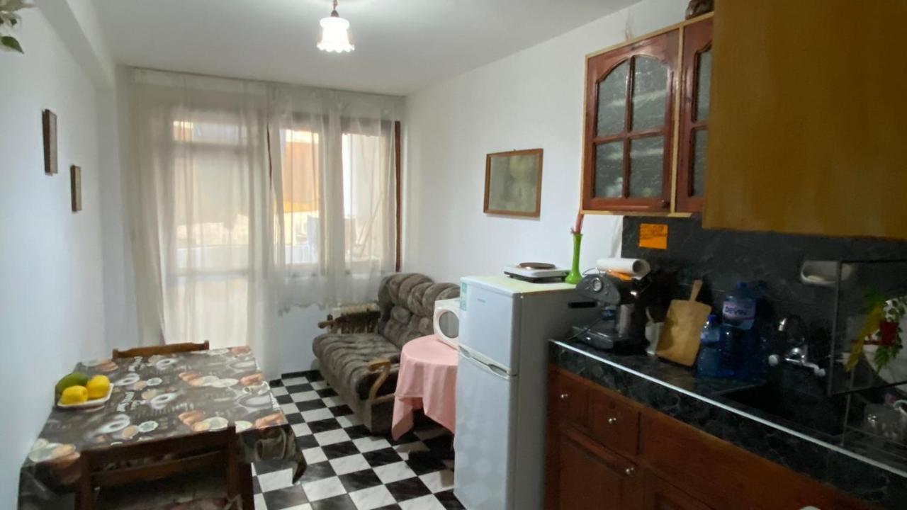 Аria B&B Burgas Extérieur photo