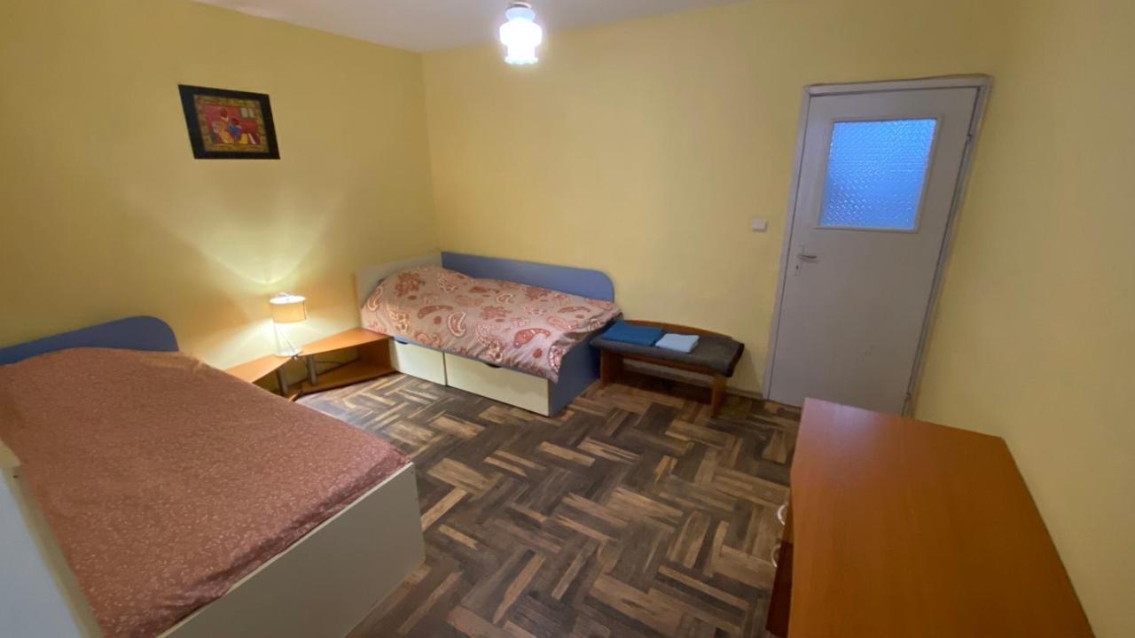 Аria B&B Burgas Extérieur photo